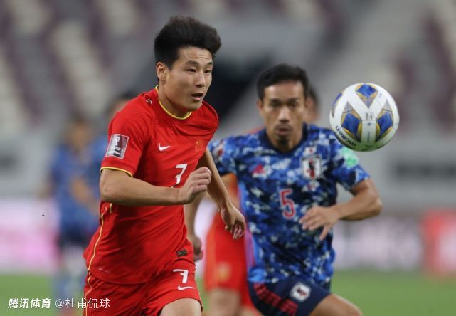 从天而降女孩子从2楼掉下来完整版